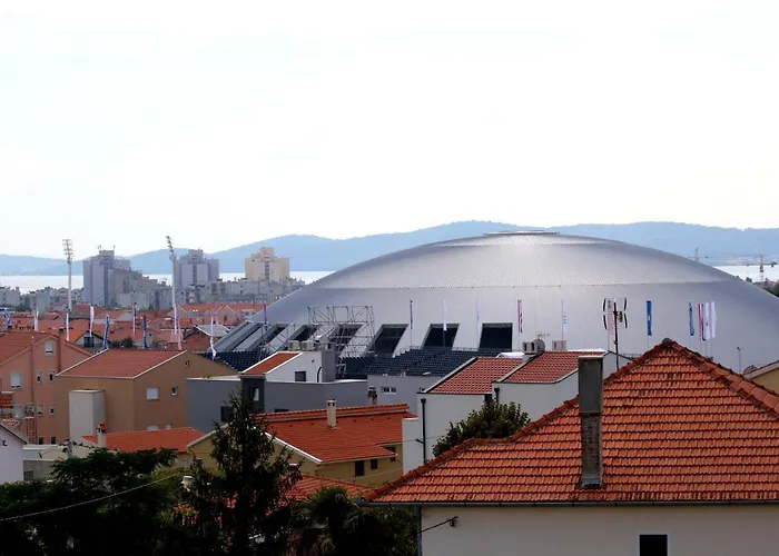 Lucija Apartamento *