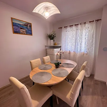 Appartement Lucija
