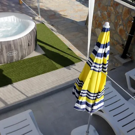 Apartman Lucija Zára